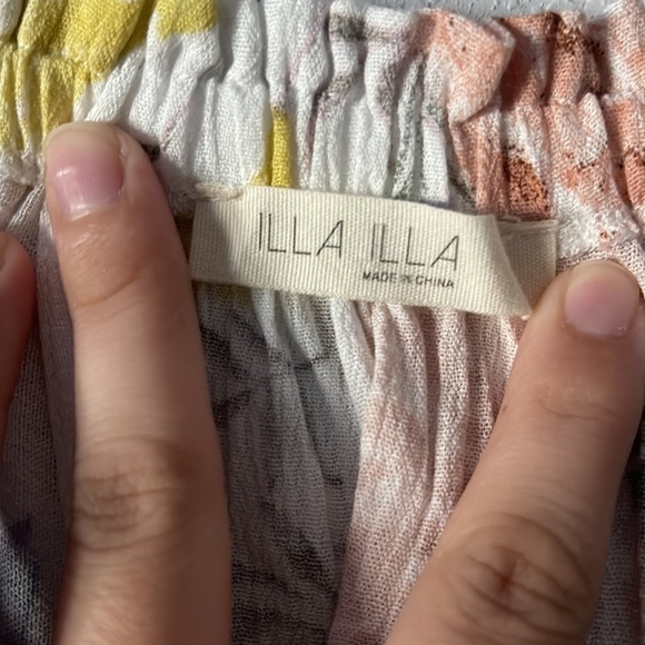 Floral Maxi Dress - Picture 10 of 11